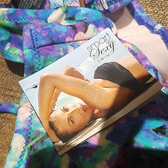 Smart & Sexy Multicolor Tropical Floral Print Halter Swim Bikini Top NWT - Picture 4 of 4